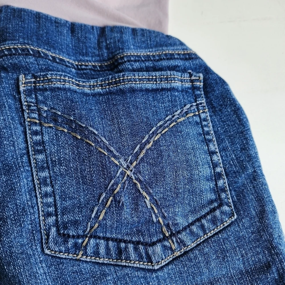 Motherhood Maternity Denim Jean Denim Shorts Cuffed Raw Hem Full Belly Panel M